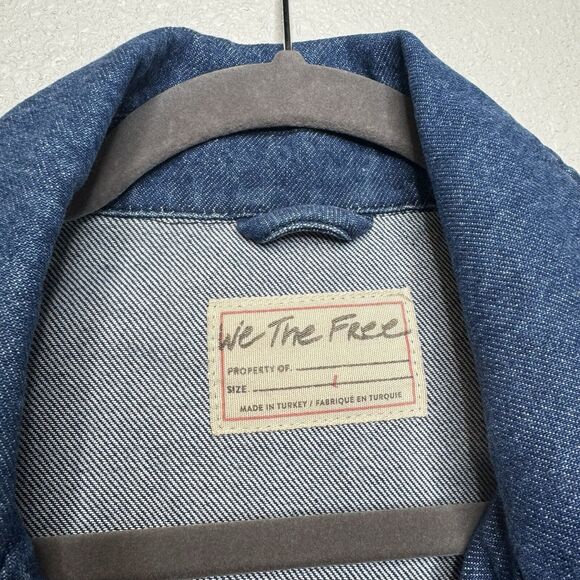 Free People Oversized Denim Jacket Sz Large Gemini Wash Crop Trucker - Picture 3 of 4